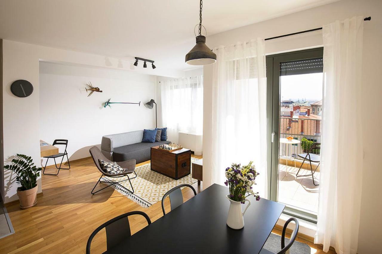 Crov Apartment Rijeka Bagian luar foto