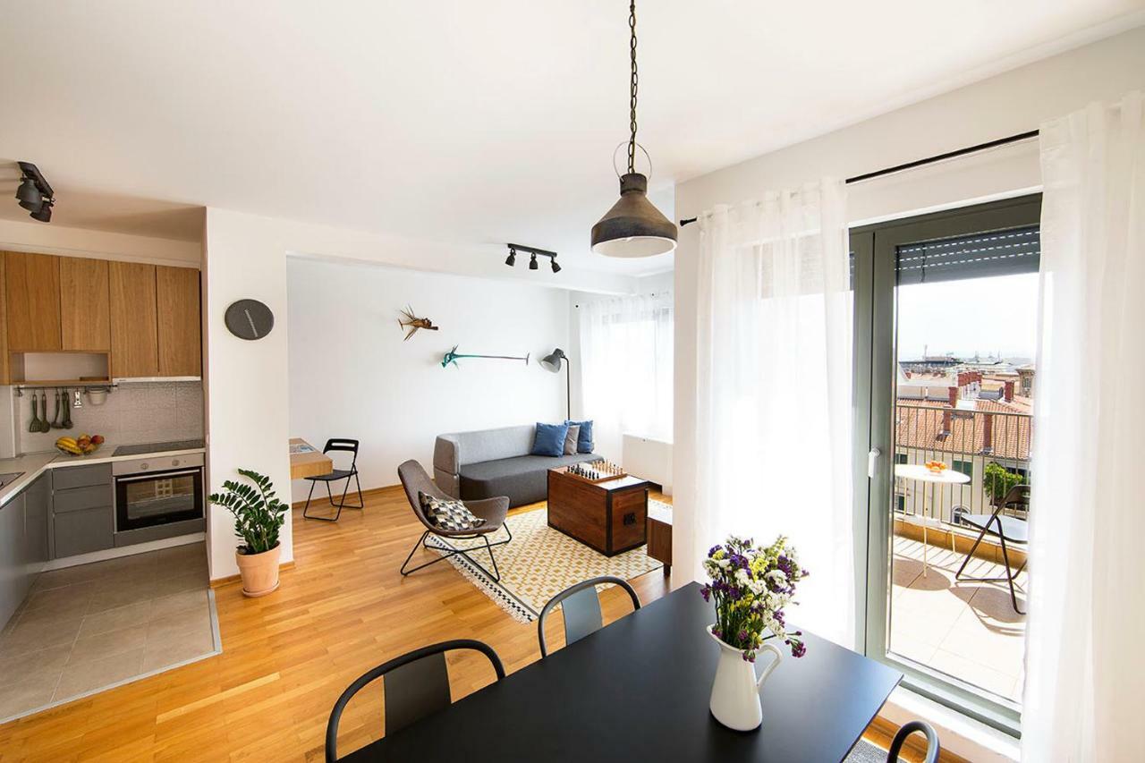 Crov Apartment Rijeka Bagian luar foto